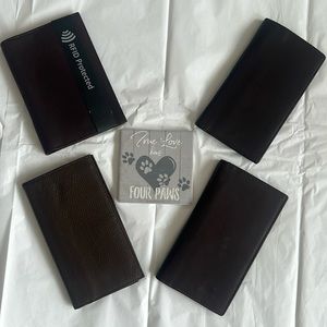 Lot of 4 = Wilsons Leather Bi-Fold Wallets